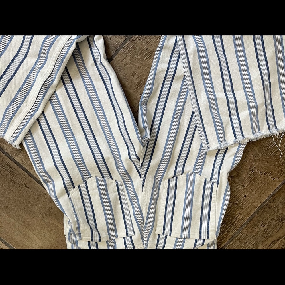 H&M wide leg striped jeans Size 10